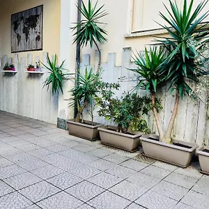 Affittacamere Via Padova 165